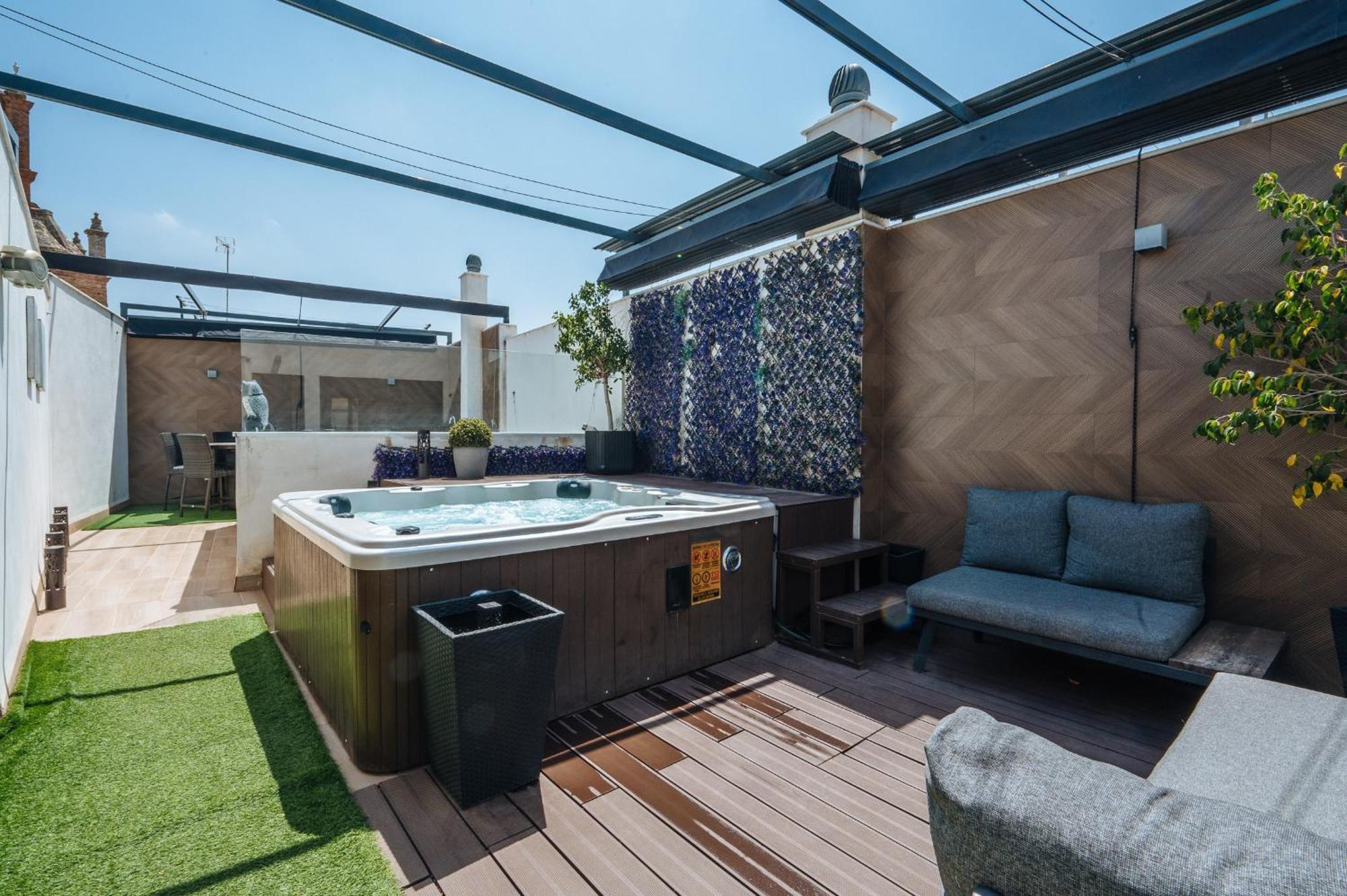 סביליה Elegant Duplex 3 Master Bedrooms And Private מראה חיצוני תמונה