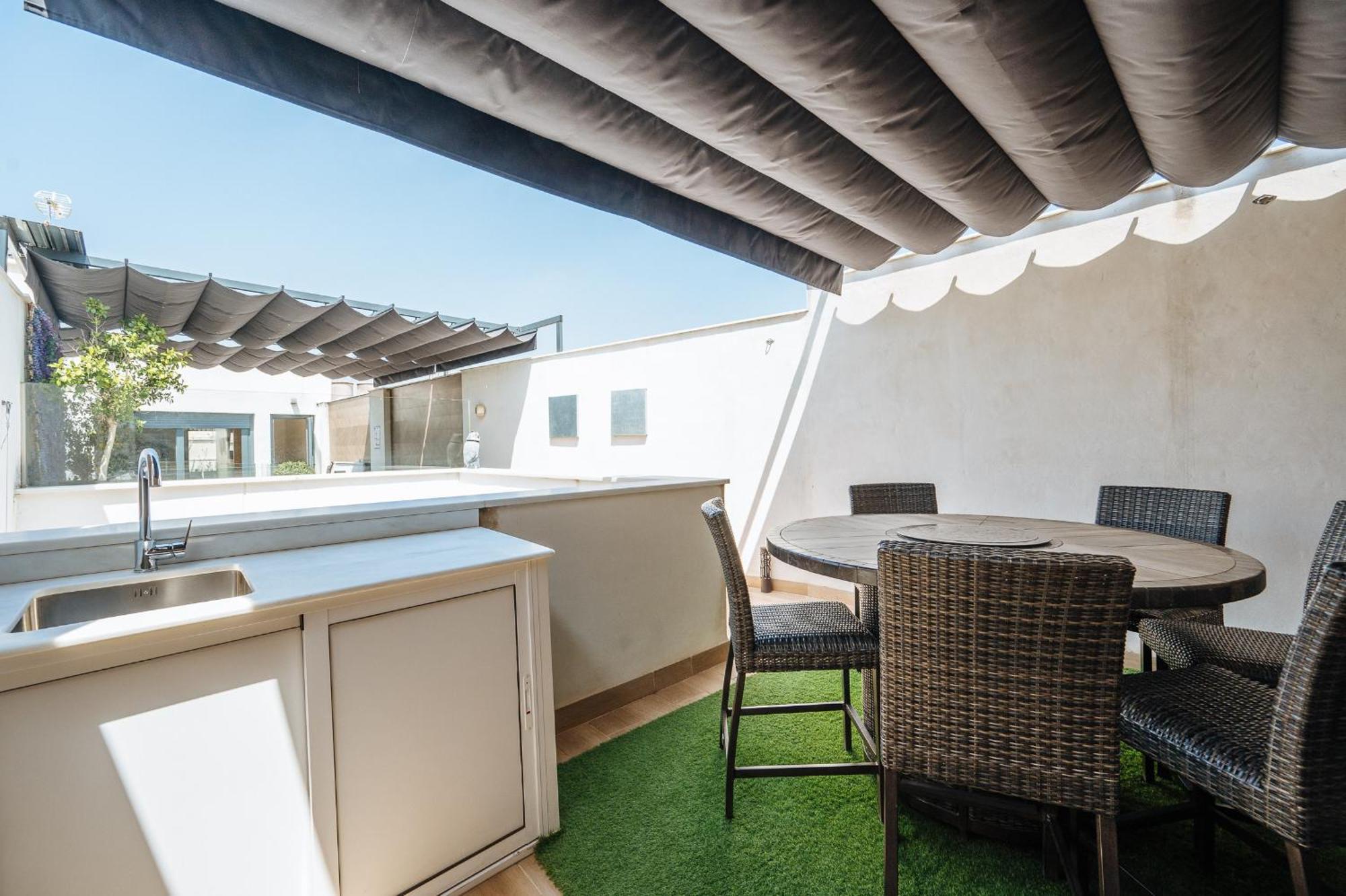 סביליה Elegant Duplex 3 Master Bedrooms And Private מראה חיצוני תמונה