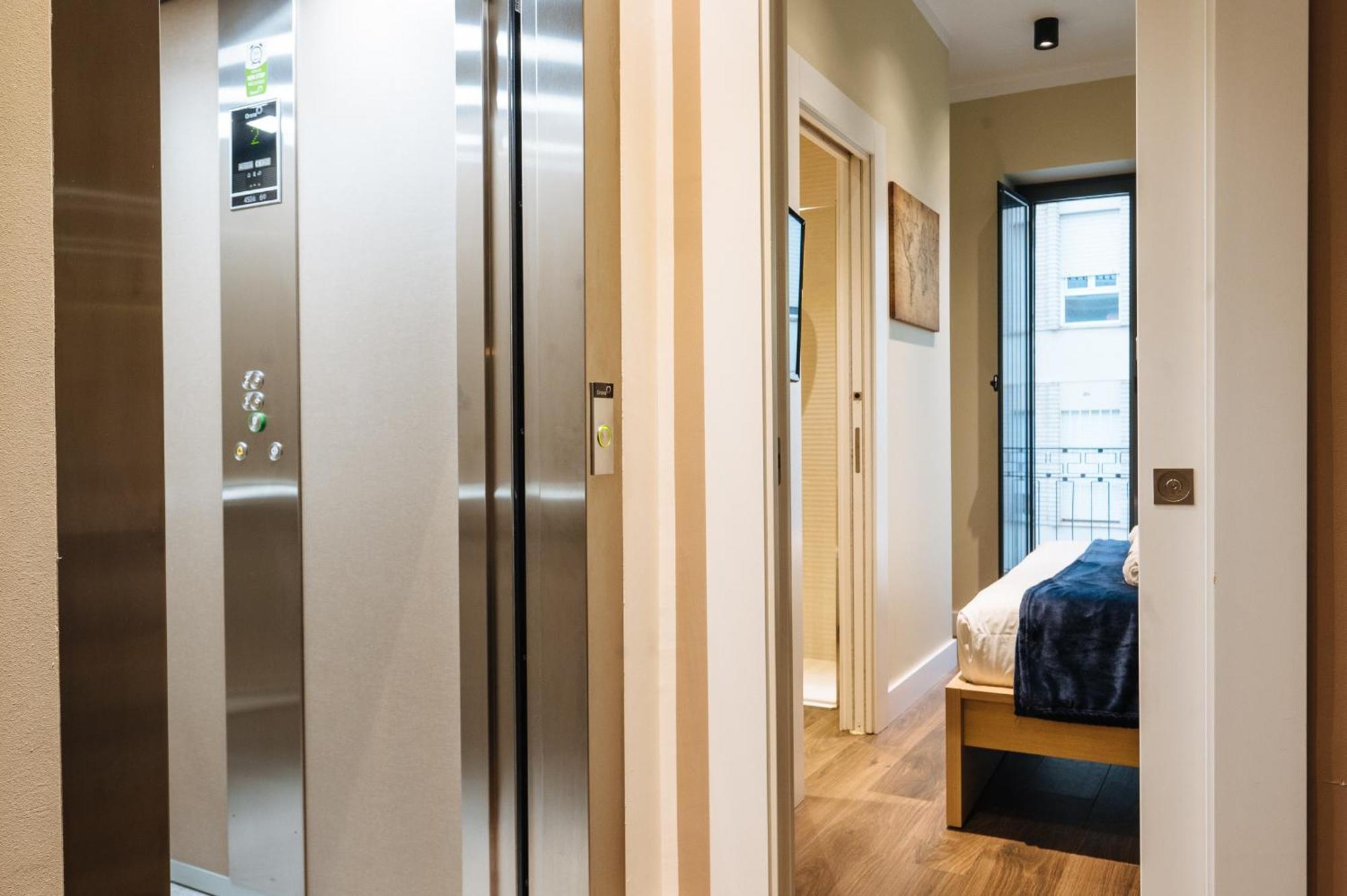 סביליה Elegant Duplex 3 Master Bedrooms And Private מראה חיצוני תמונה